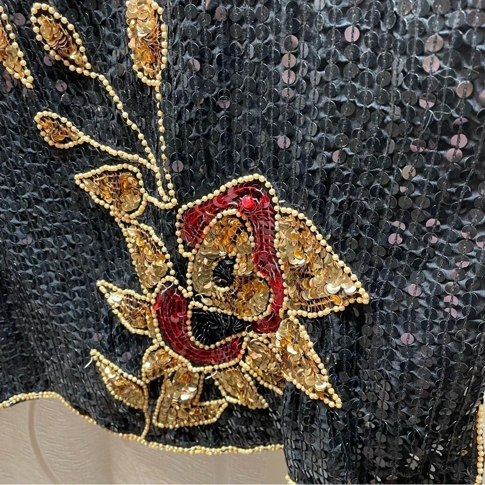 Europeen Vintage Black Sequin‎ Floral Embellished Top Blouse - Picture 3 of 8